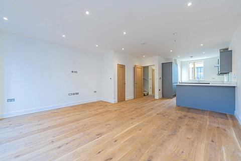 undefined, Hampden Road, Kingston Upon Thames KT1