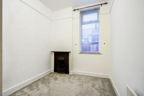 2 bedroom flat to rent, Park Road, Wallsend,