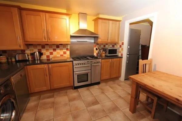 Fitted Dining Kitchen: