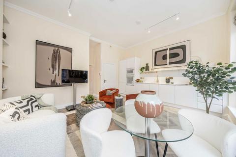 1 bedroom flat for sale, Chesterton Road, London W10