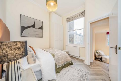 1 bedroom flat for sale, Chesterton Road, London W10