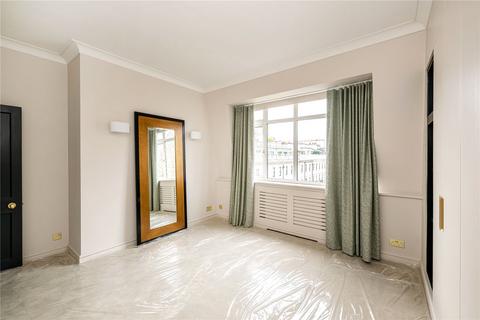 2 bedroom penthouse to rent, Ennismore Gardens, London SW7