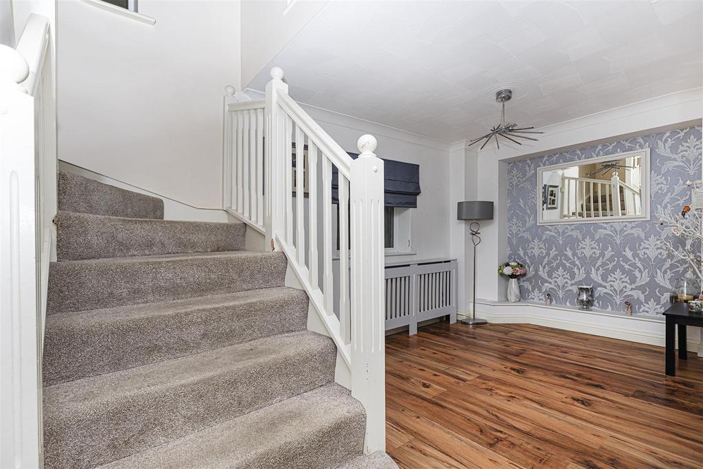 Bramleys Estate Agents - Mountain View - Halifax (