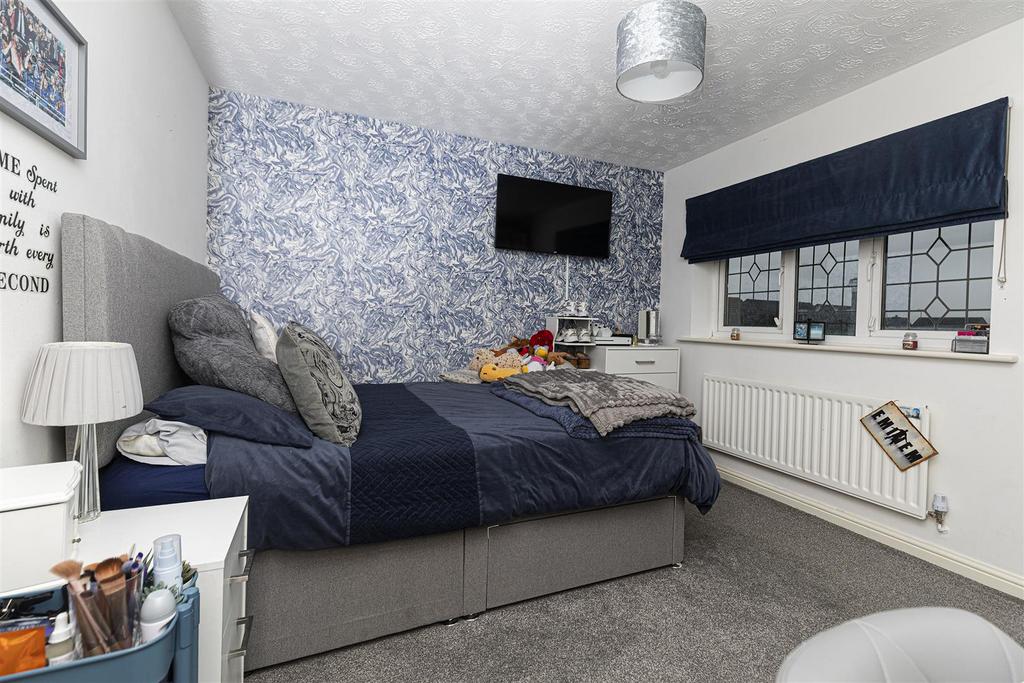 Bramleys Estate Agents - Mountain View - Halifax (