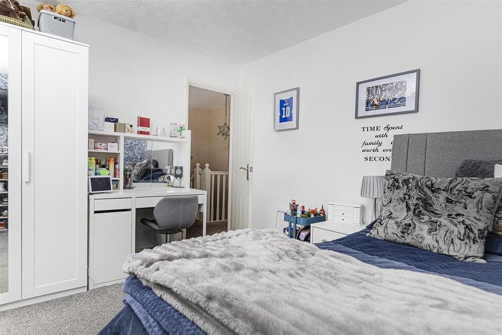 Bramleys Estate Agents - Mountain View - Halifax (