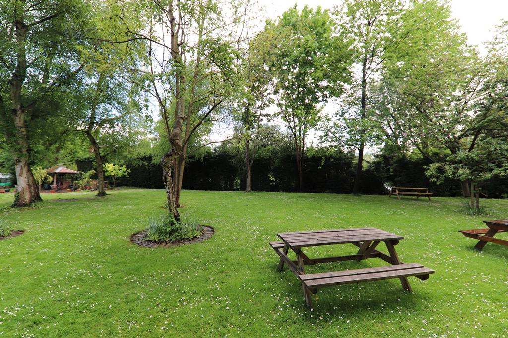 Goral Mead Gardens
