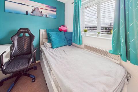 undefined, Bridgewater Court, Langley, Berkshire, SL3