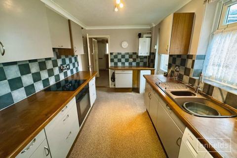 3 bedroom semi-detached house for sale, Kesteven Way, Southampton SO18