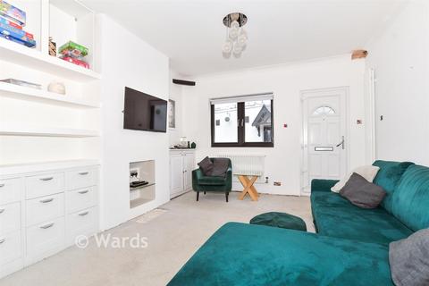 3 bedroom end of terrace house for sale, Bush Row, Aylesford, Kent