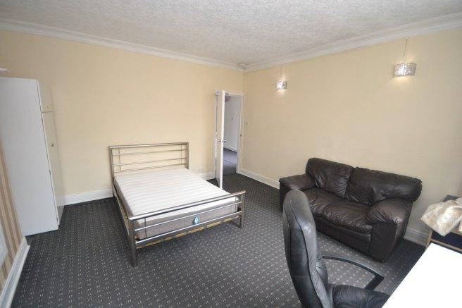 Thorncliffe-road-ng3-5bq-1016069