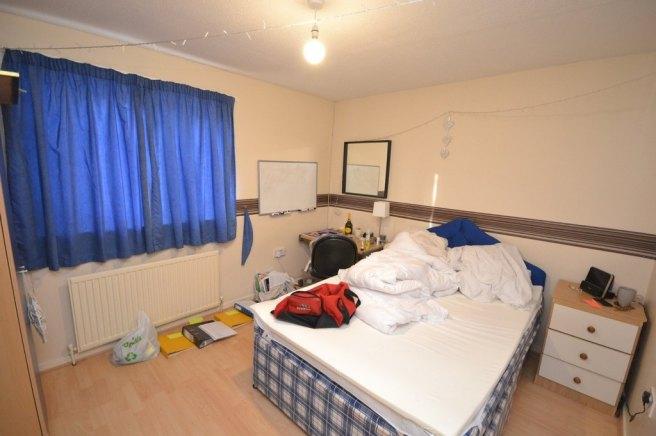 Fleming-gardens-ng11-8rt-1016165