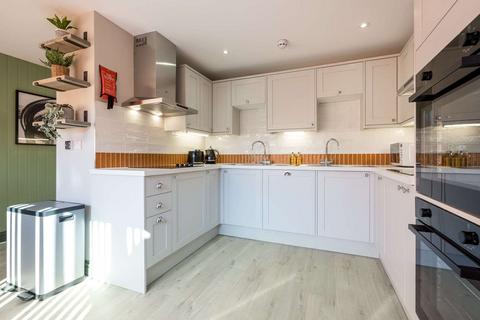 undefined, 2, Crabtree Road OX2