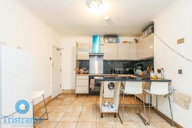 House in Nottingham, Beeston - View 3