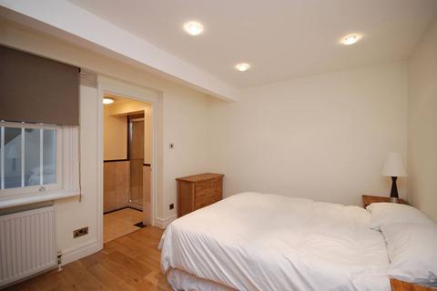 Ifield Road, South Kensington, London, SW10