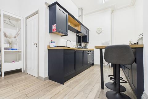 1 bedroom flat to rent, Leeds Road, Harrogate, HG2
