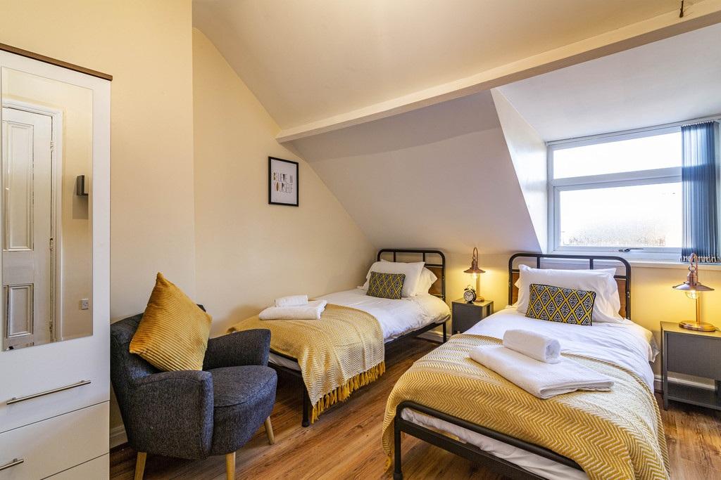 Musters-road-ng2-7pl-1017902