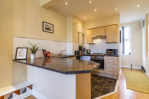 2 bedroom house share to rent, Musters Road