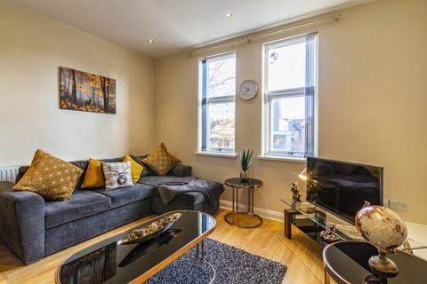 2 bedroom house share to rent, Musters Road