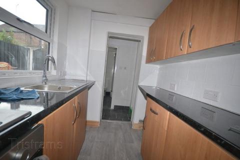 4 bedroom house share to rent, Cloister Street