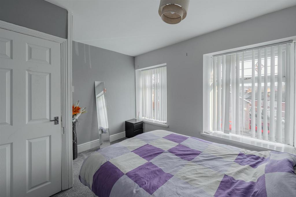 56 Hanbury Road-2.jpg