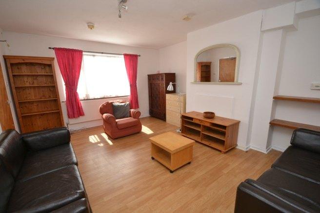 Burrows-crescent-ng9-2qx-1018137