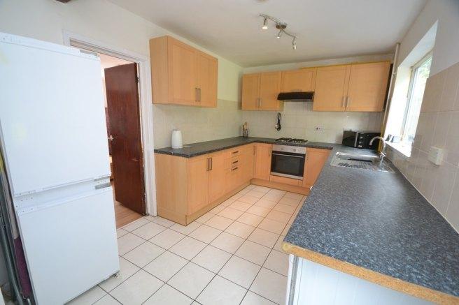 Burrows-crescent-ng9-2qx-1018138