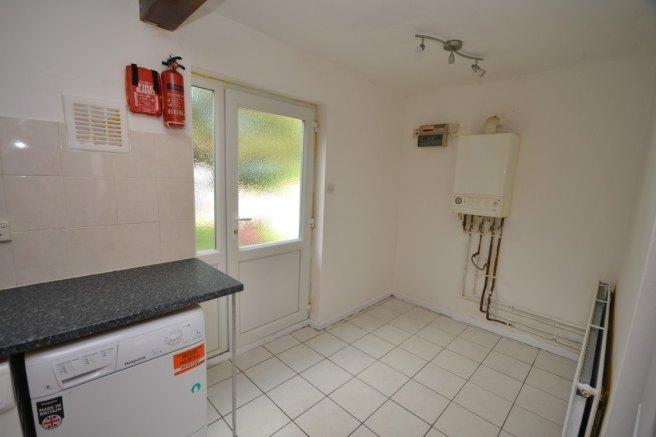 Burrows-crescent-ng9-2qx-1018140