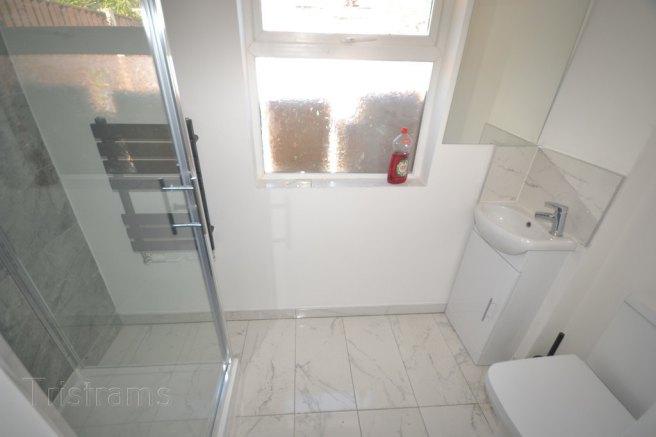 House in Nottingham, Beeston - View 4