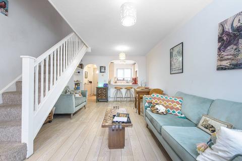 2 bedroom terraced house for sale, Westcroft Close, Cricklewood, London, NW2
