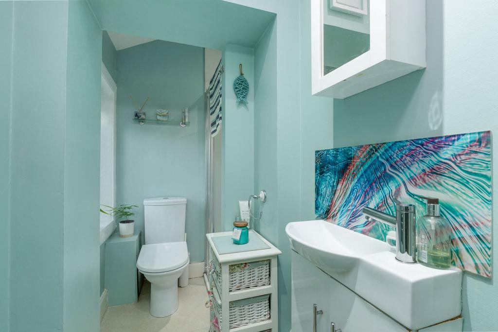 Master Bedroom with En-suite