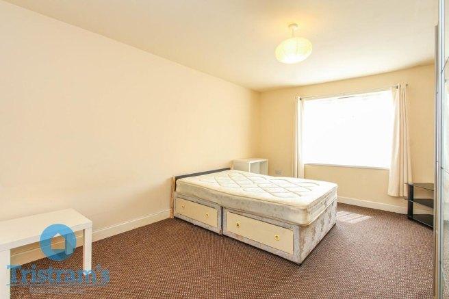 Bramcote-avenue-ng9-4dt-1018510