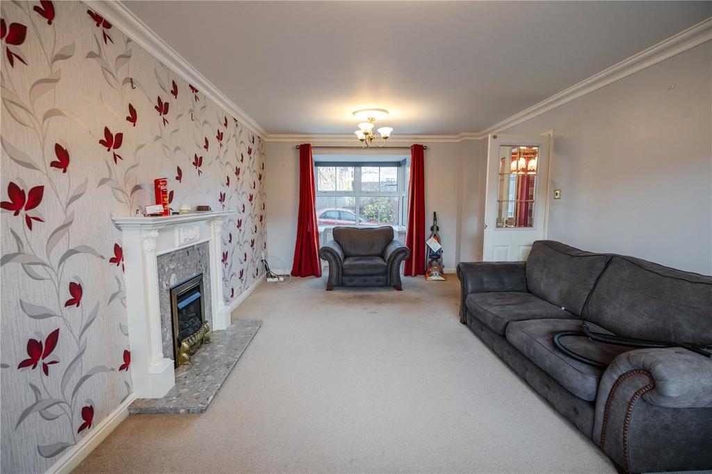 Living Room (2)