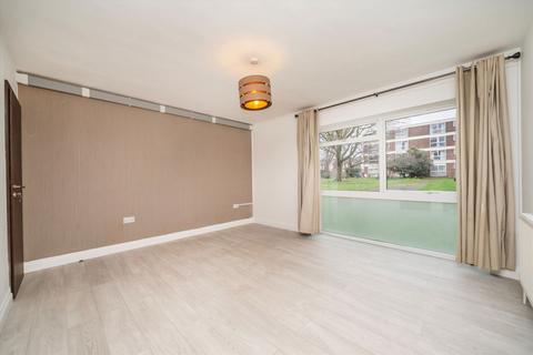 undefined, Langham Gardens, London W13