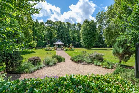 3 bedroom maisonette for sale, Holland Park, Holland Park, London, W11