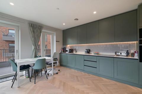 2 bedroom apartment for sale, Royal Engineers Way, London, NW7