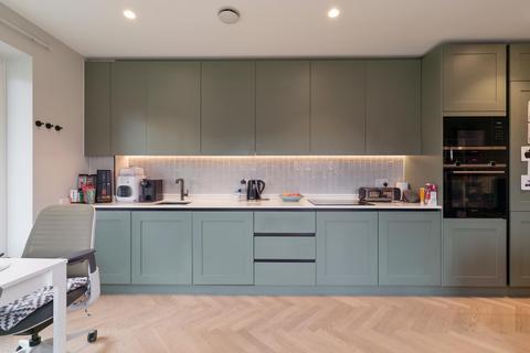 2 bedroom apartment for sale, Royal Engineers Way, London, NW7