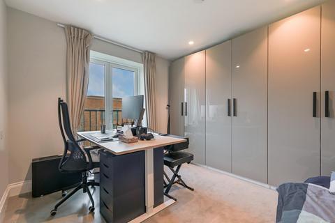 2 bedroom apartment for sale, Royal Engineers Way, London, NW7