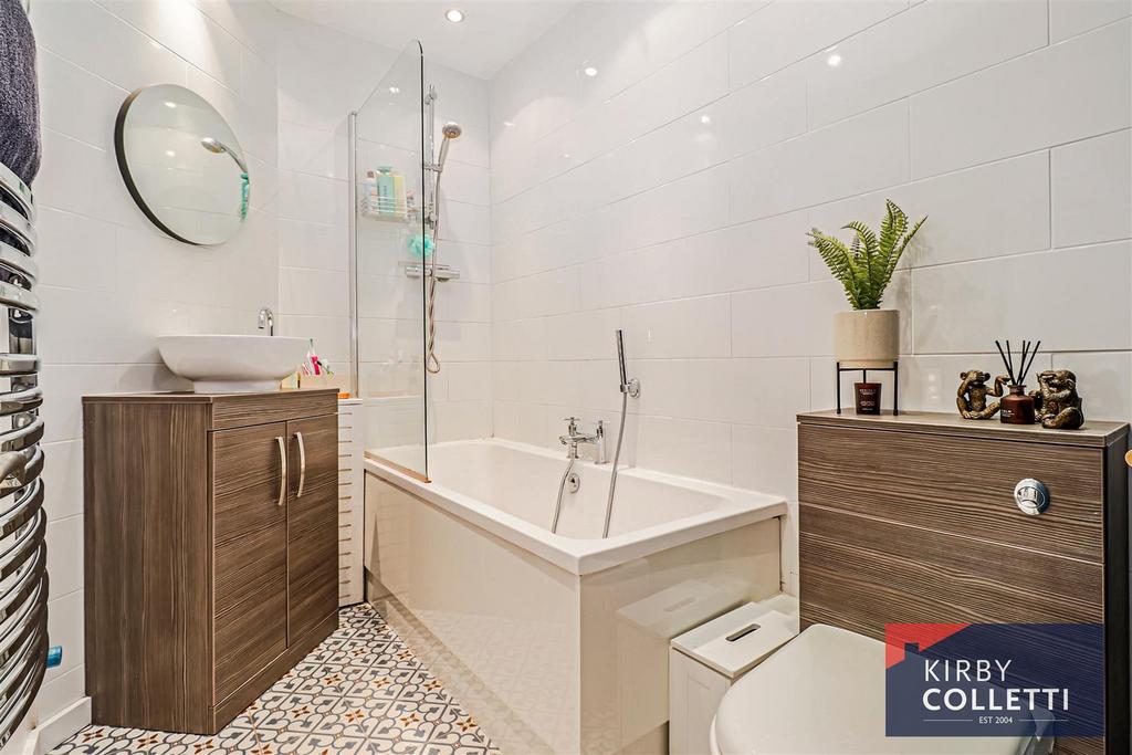 Bathroom/w.c.
