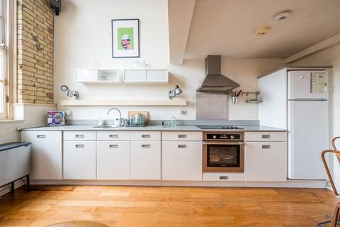 1 bedroom flat for sale, Clark Street, Stepney, London, E1