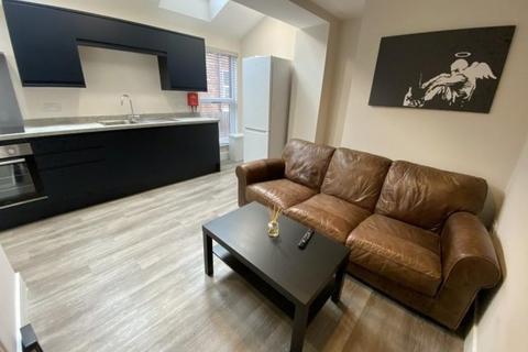 3 bedroom house share to rent, William Road