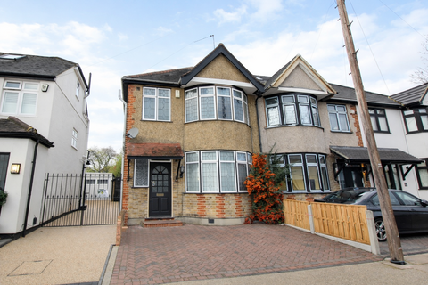undefined, Norfolk Road, RM14
