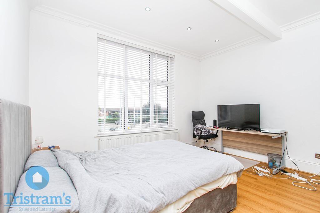 Melton-road-ng2-7nf-1020558