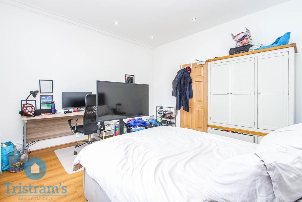 Melton-road-ng2-7nf-1020576