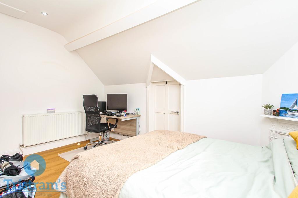 Melton-road-ng2-7nf-1020581