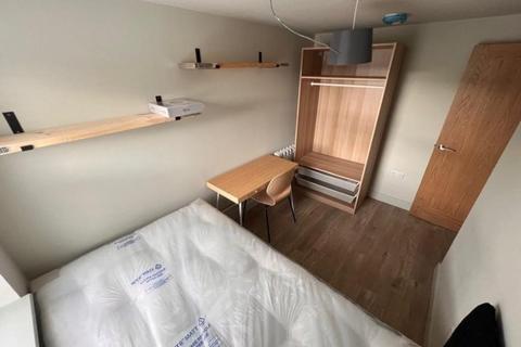 2 bedroom house share to rent, Musters Road