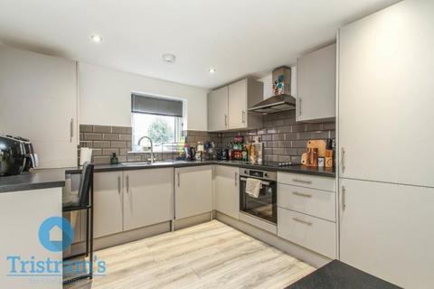 2 bedroom house share to rent, Mansfield Road