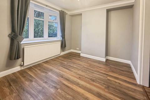 undefined, Treetown Crescent, Treeton, Rotherham, South Yorkshire, S60