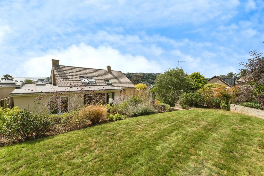 Landscaped  Gardens