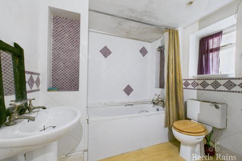 3 bedroom apartment for sale, Esplanade, North Yorkshire YO11