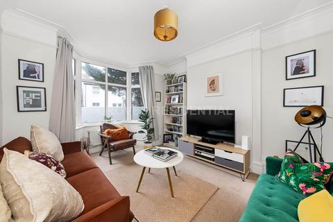 3 bedroom semi-detached house for sale, Beaconsfield Road, New Malden